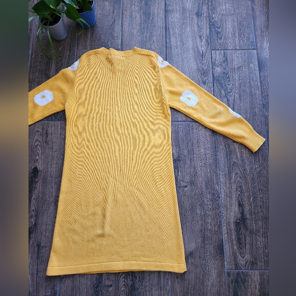 Vintage 90's Outlander knit sweater dress in golden yellow and white spots - Picture 7 of 9